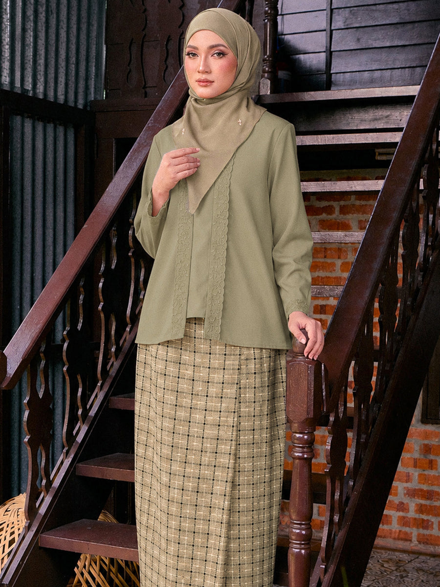 Kebaya Adamaya Mom in Olive
