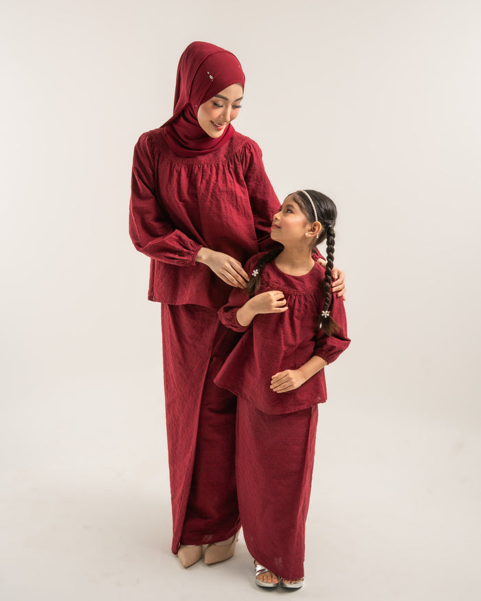 KURUNG CAHAYA MOM