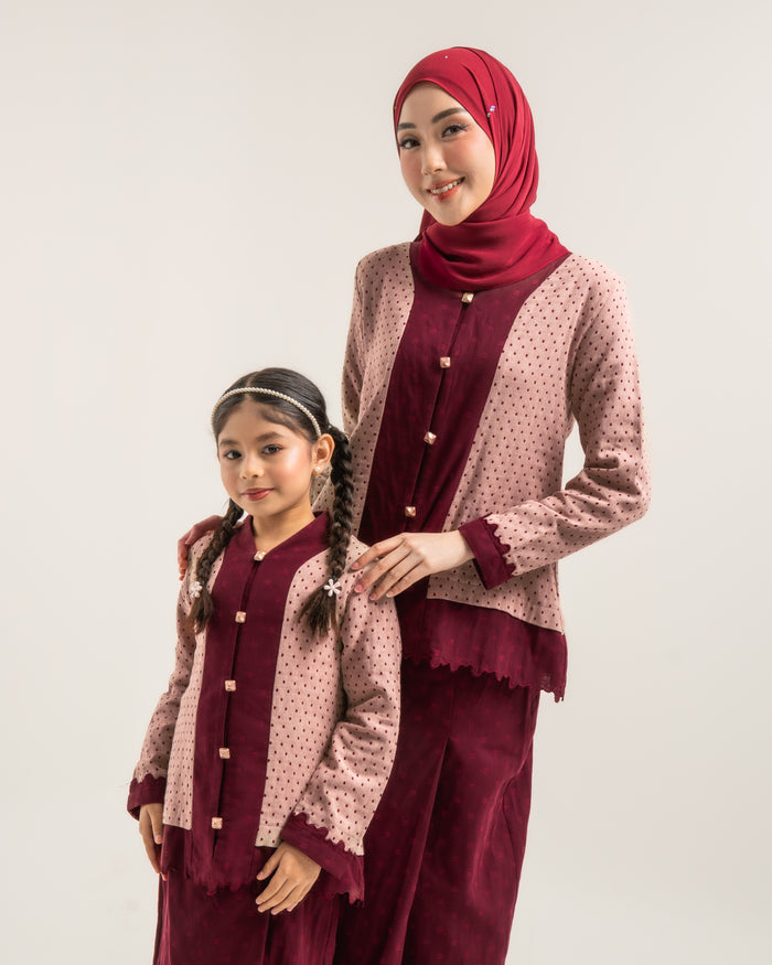KEBAYA NARA