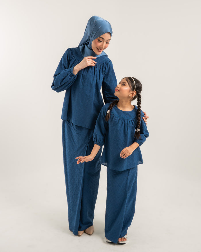 KURUNG CAHAYA MOM