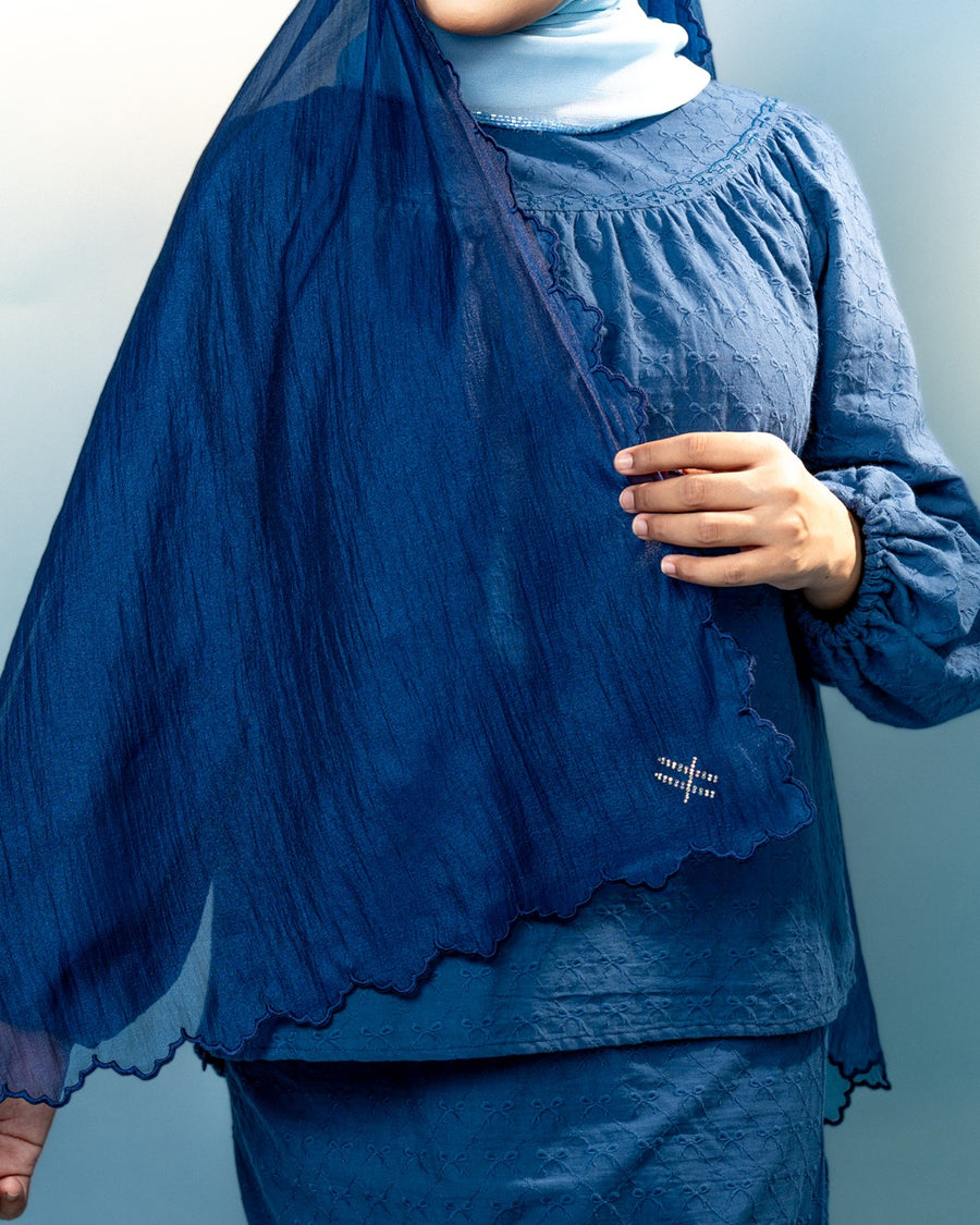 Shawl 79 Veloura Organza EMB Plain in Royal Blue