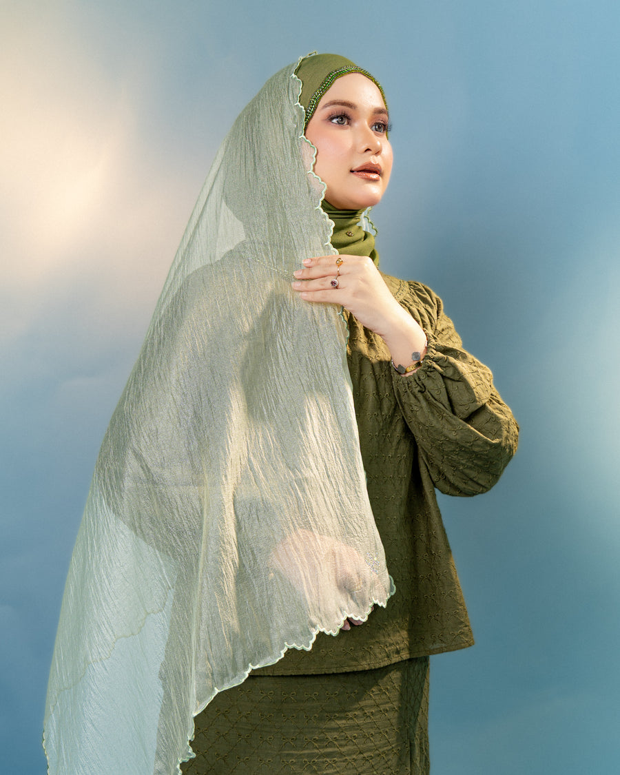 Shawl 79 Veloura Organza EMB Plain in Celadon Green