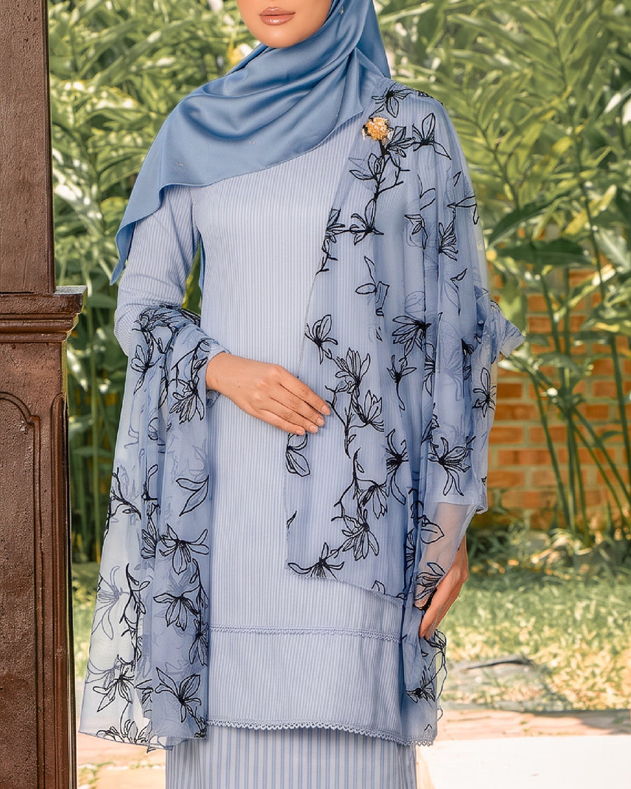 Kurung Kirrana in Dusty Blue