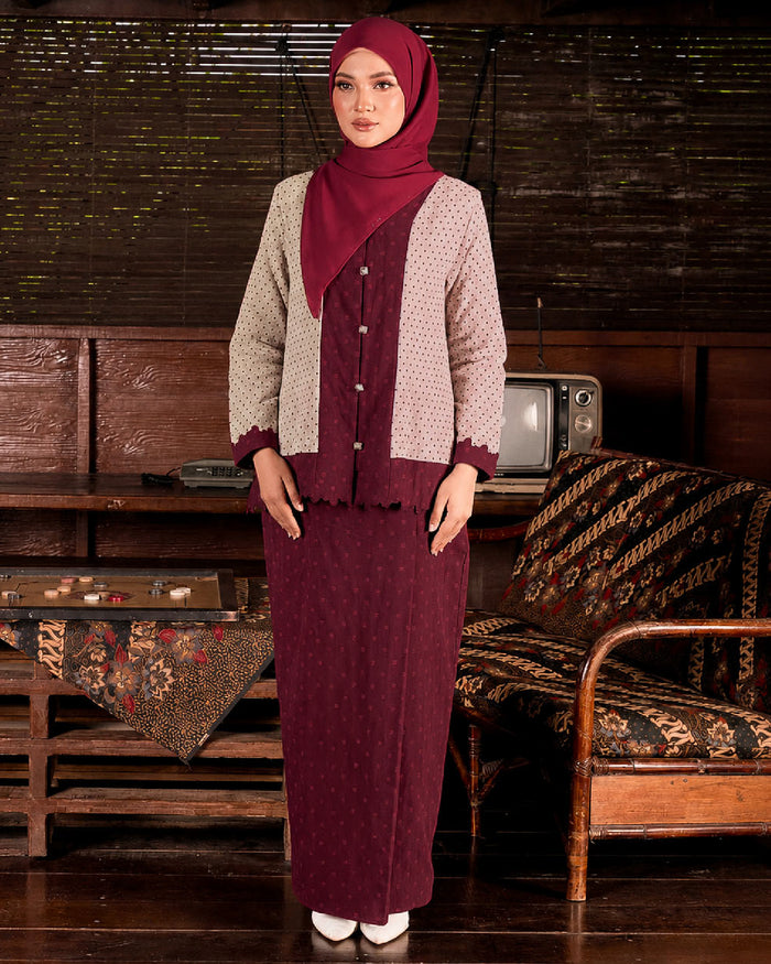 Kebaya Nara in Maroon