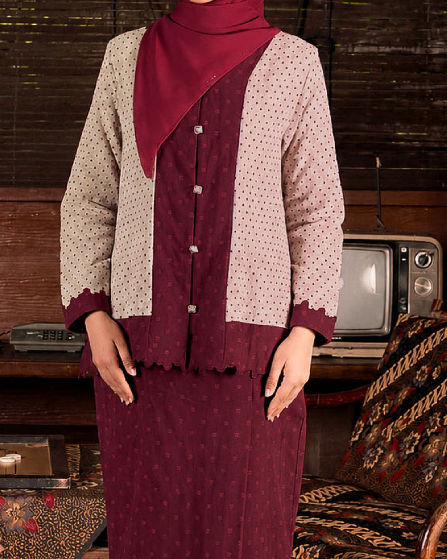 Kebaya Nara in Maroon