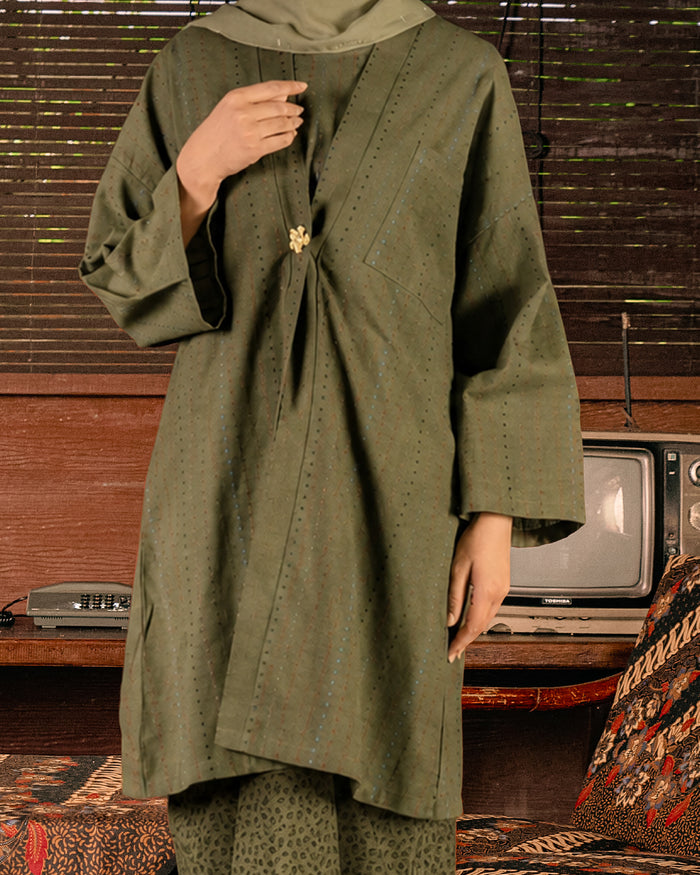 Kebarung Widuri in Dusty Green