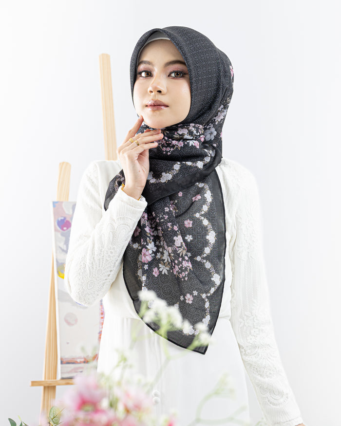 Bawal Aizha Printed in Black