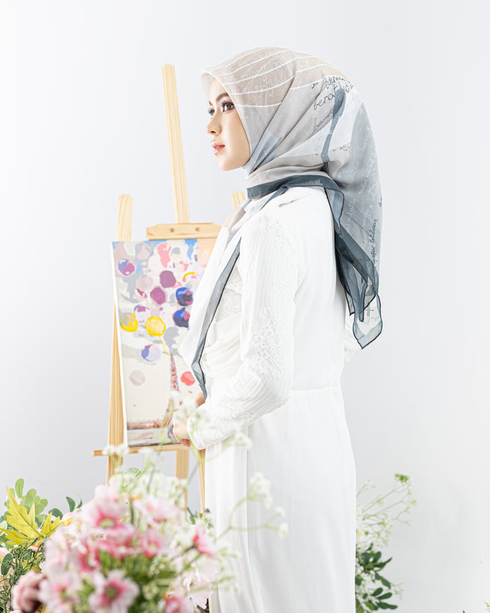 Bawal Sedia Terluka Printed in Cuban Sand