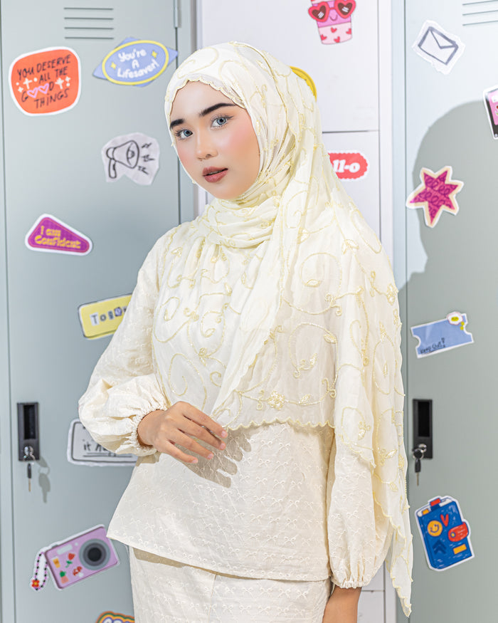 Shawl Beaded Royal in Butter Yellow